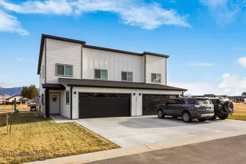 216 Vujo Ln, Ennis, MT 59729