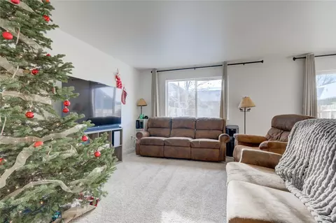 66 E Magnolia Dr, Belgrade, MT 59714
