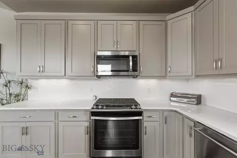 Kitchen - 88 Locomotive Loop, Bozeman, MT 59718 photo 4 of 5