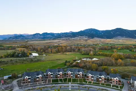 235 Bridger Vale Dr, Bozeman, MT 59715