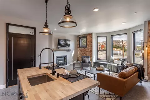 305 N Alaska Unit 3a St, Butte, MT 59701