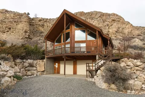 6 King Ln, Gardiner, MT 59030