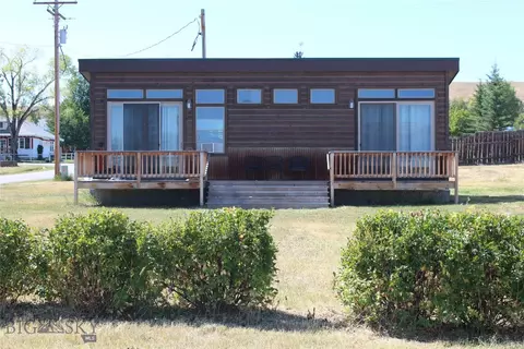 101 Hannaford St N, Wilsall, MT 59086