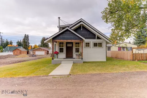 913 Montana Ave, Deer Lodge, MT 59722