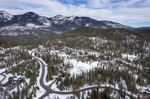 96 Woodlandstar Cir, Whitefish, MT 59937