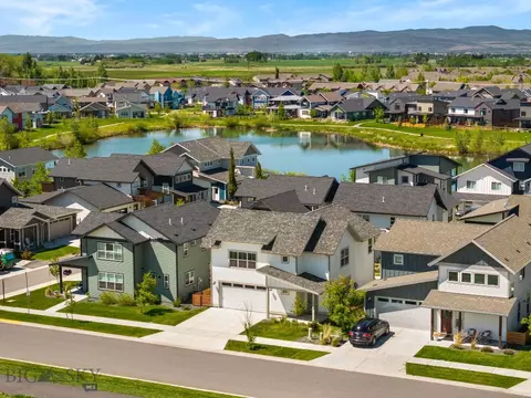 5429 Vaughn Dr, Bozeman, MT 59718