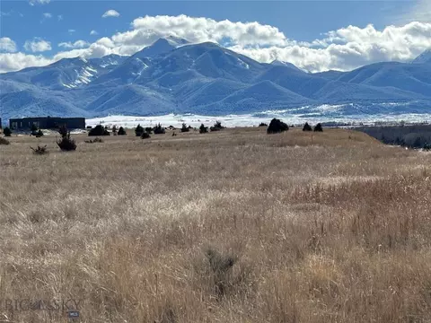 11 Majestic Rdg, Livingston, MT 59047