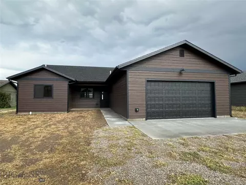 811 Madison Ave, Ennis, MT 59729