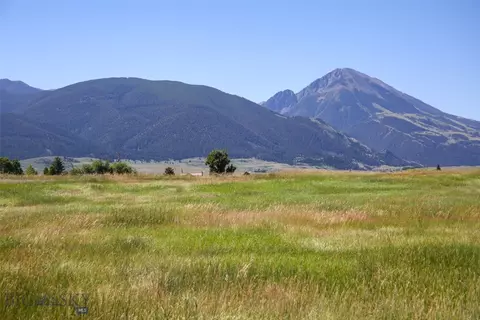 90 Paradise Found Dr, Pray, MT 59047