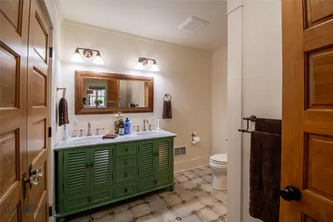 Bath - 601 Mcleod, Big Timber, MT 59011 photo 5 of 11