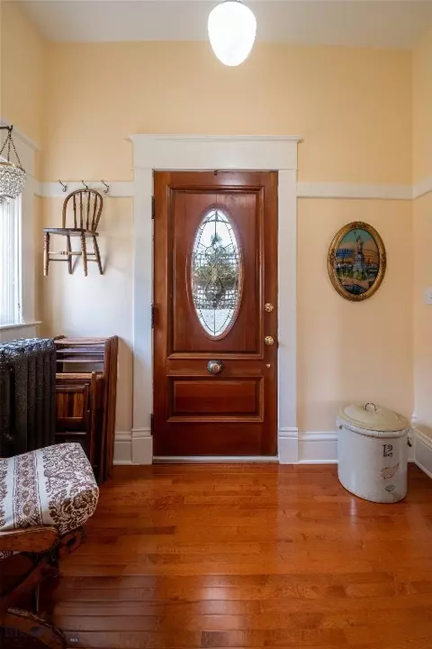 Entry Way - 601 Mcleod, Big Timber, MT 59011 photo 2 of 5