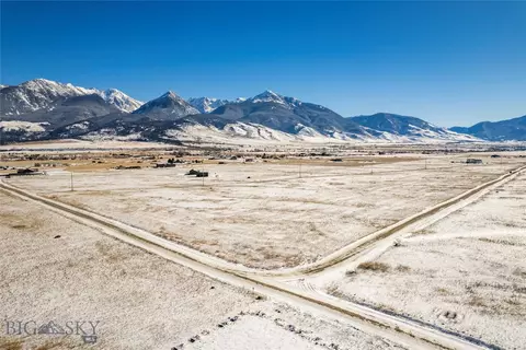 Nhn Bonnie Way, Livingston, MT 59047