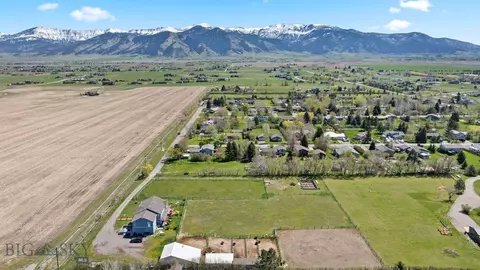 3450 Rosebush Ln, Belgrade, MT 59714