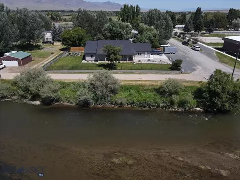 301 Wray, Twin Bridges, MT 59754