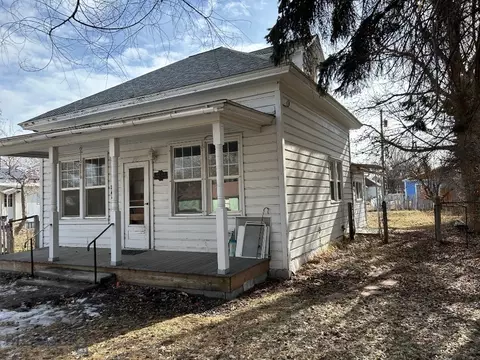 205 N 6th St, Manhattan, MT 59741