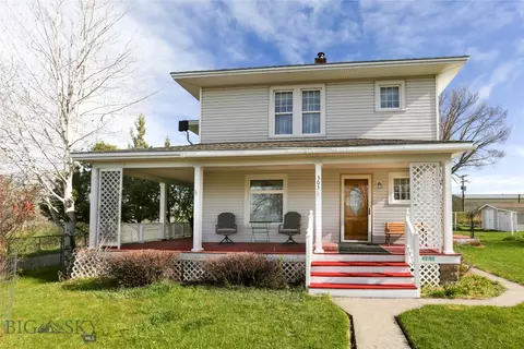 303 1st St E, Clyde Park, MT 59018