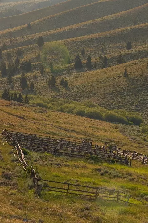 31420 Hwy 324, Dillon, MT 59725 photo 22