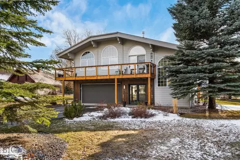 43 Riverside Dr, Bozeman, MT 59715