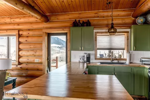 Kitchen - 283 Hayfield Loop Trl, Ennis, MT 59729 photo 4 of 4