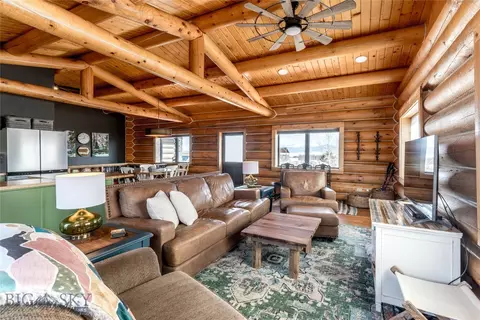 Living - 283 Hayfield Loop Trl, Ennis, MT 59729 photo 3 of 4