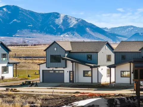 107 Stallion Dr, Bozeman, MT 59718