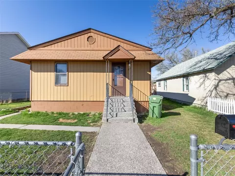 304 S G St, Livingston, MT 59047
