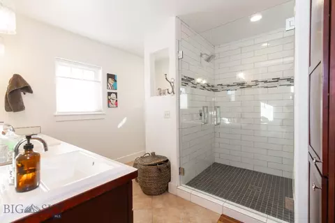 Bath - 75 E Clara Ct, Bozeman, MT 59718 photo 2 of 6