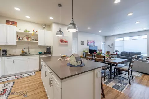 2222 Willow Dr #45C, Livingston, MT 59047