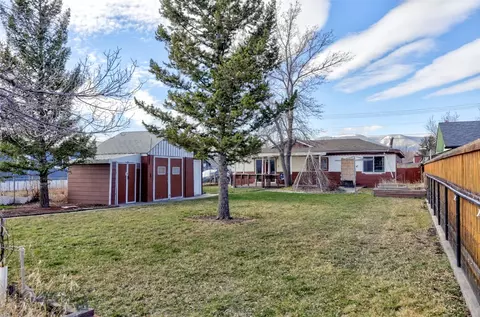 517 N M St, Livingston, MT 59047