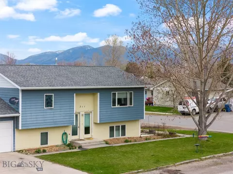 711 Mayfair Dr, Belgrade, MT 59714