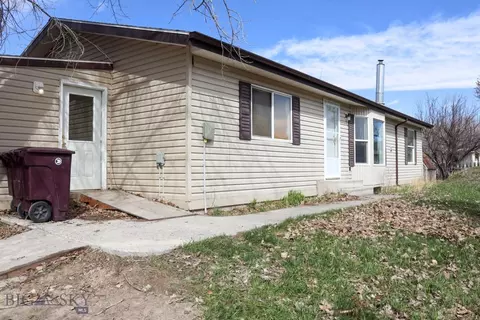 899 10th NW, Choteau, MT 59422