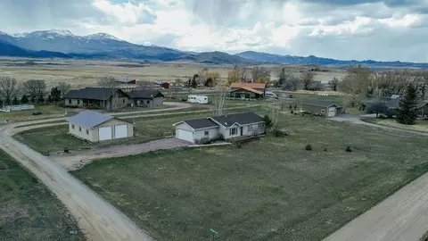 2 Steel Head Ln, Mcallister, MT 59740