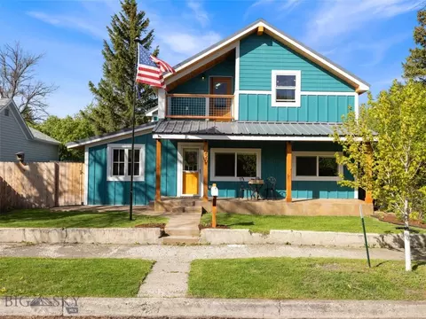 220 S M St, Livingston, MT 59047