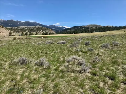 110 Duck Creek Rd, Townsend, MT 59644