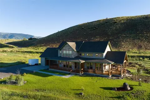 4 Meridian Rd, Livingston, MT 59047