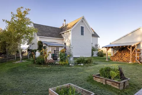435 Deer Spring Ln, Bozeman, MT 59718 photo 33