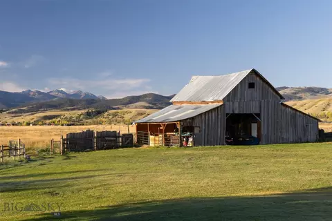 435 Deer Spring Ln, Bozeman, MT 59718 photo 3