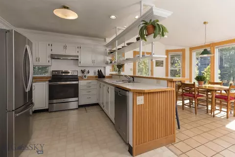 435 Deer Spring Ln, Bozeman, MT 59718 photo 14