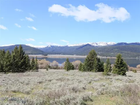 5 Loop Spur Road, West Yellowstone, MT 59758
