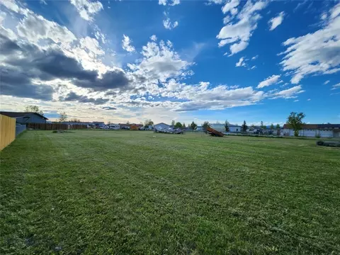 295 Astor, Belgrade, MT 59714 photo 3