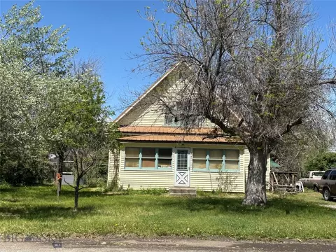 412 E 7th St, Big Timber, MT 59011