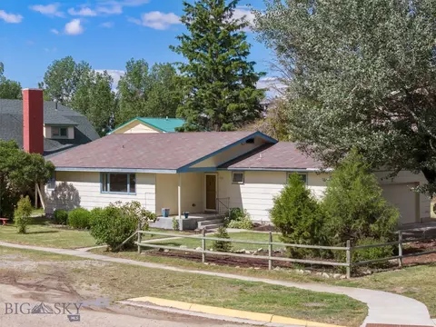 205 N Bridge St, Twin Bridges, MT 59754