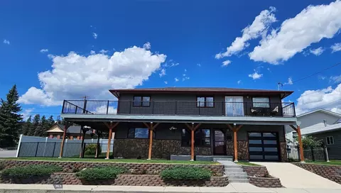 855 7th St, Butte, MT 59701