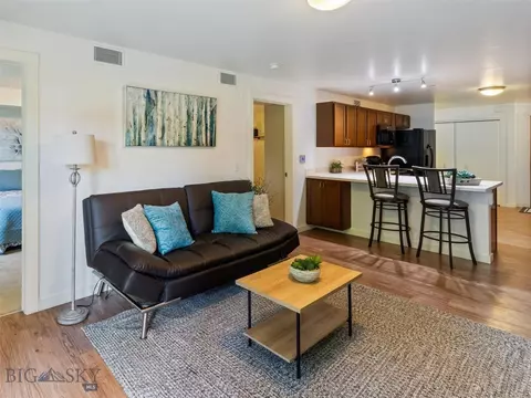 210 S Cottonwood Rd #104, Bozeman, MT 59718