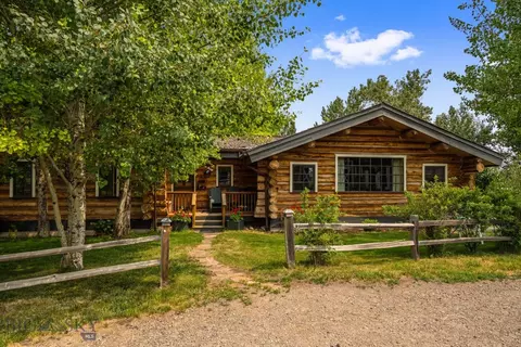 8480 Gooch Hill Rd, Bozeman, MT 59718