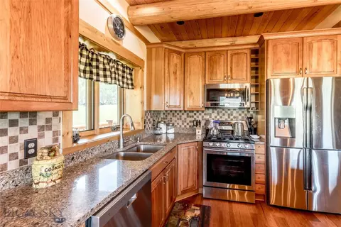 Kitchen - 66 Dutchman Trl, Cameron, MT 59720 photo 4 of 4