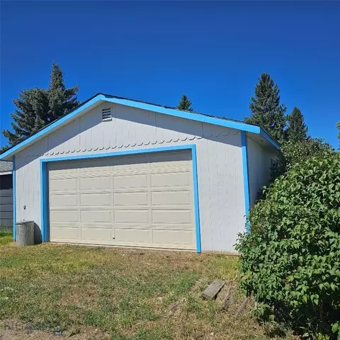 1720 Wilson Ave, Butte, MT 59701