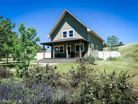 610 N 7th St, Livingston, MT 59047