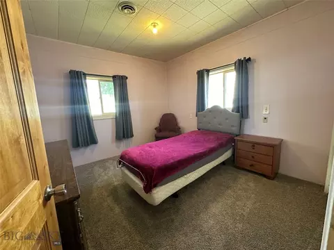 305 Everett, Big Timber, MT 59011 photo 23