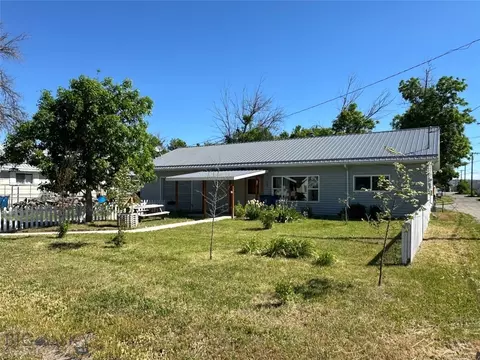305 Everett, Big Timber, MT 59011 photo 5